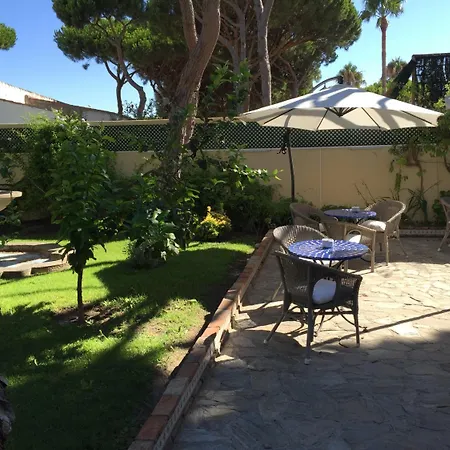 Hospederia Santiago 2* Chiclana de la Frontera